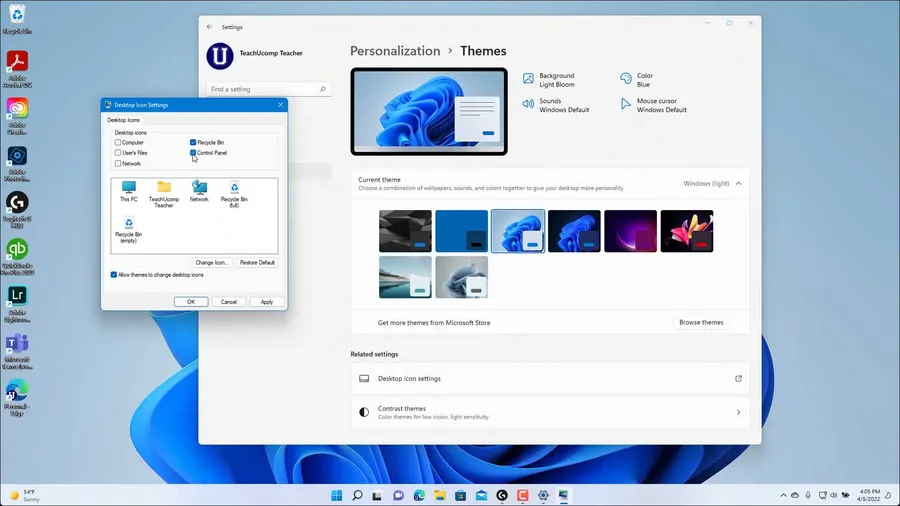 Customize your desktop wallpaper and themes on Windows